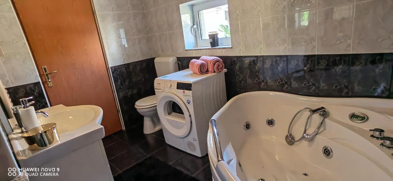 Kuca Za Odmor Vista Mare Villa Marinici  Екстериор снимка